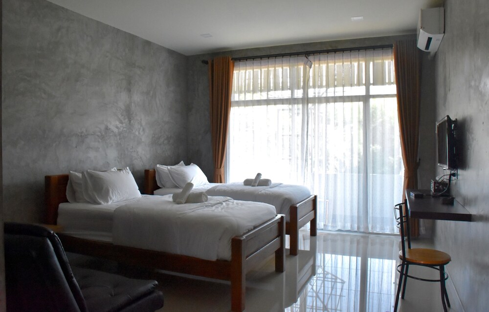 Hug Sakonnakhon in Sakon Nakhon, Thailand