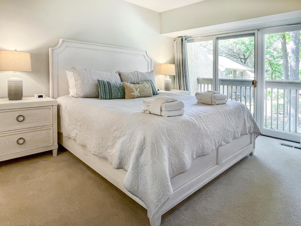 539 Plantation Club at The Sea Pines Resort - photo 8