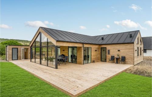 Nice Home In Harboøre With Sauna — 5-Star Luxury Hotel in Harboore, Denmark