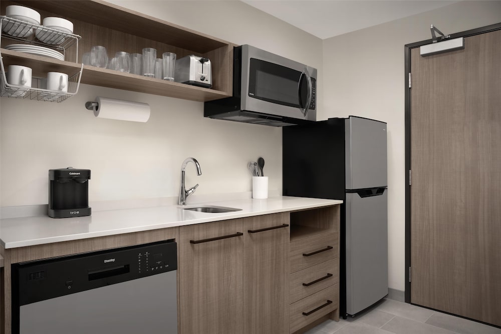 Home2 Suites by Hilton Rohnert Park Sonoma County - photo 14