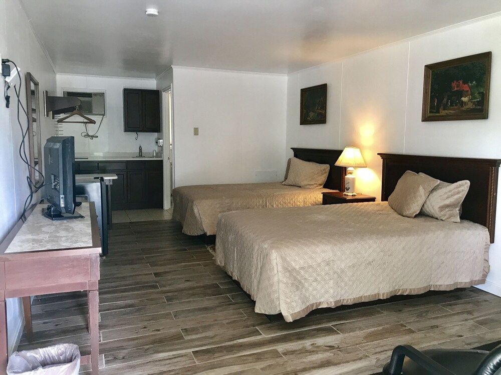 Sunset Valley Motel - photo 8