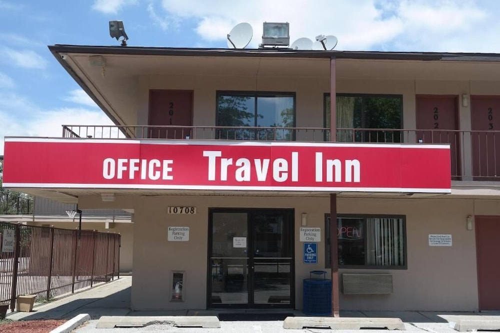Travel Inn Omaha - featured photo