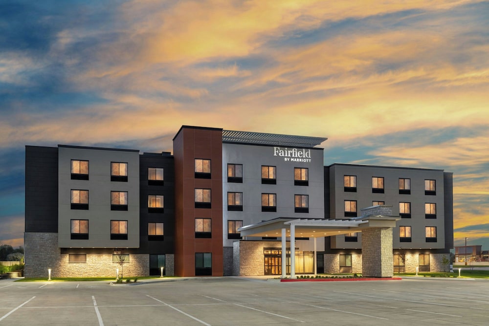 Fairfield by Marriott Inn & Suites Norwalk Des Moines - photo 33
