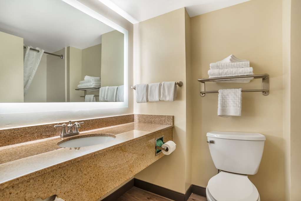 Best Western Oak Manor - photo 19