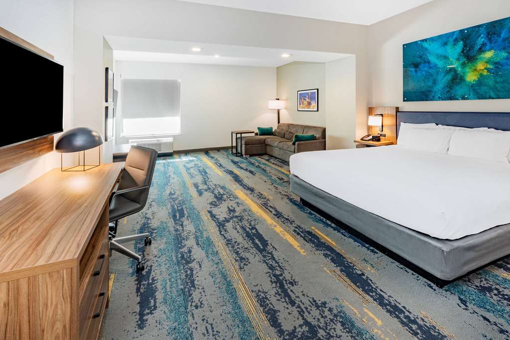 La Quinta Inn & Suites by Wyndham Texas City I 45 - photo 14