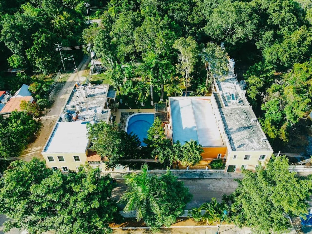 Hotel Los Cedros Uayamon in Xpujil, Mexico