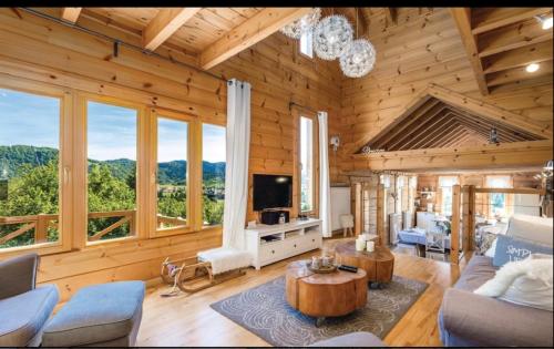Šumska Vila Mrkopalj — 4-Star Luxury Hotel in Mrkopalj, Croatia