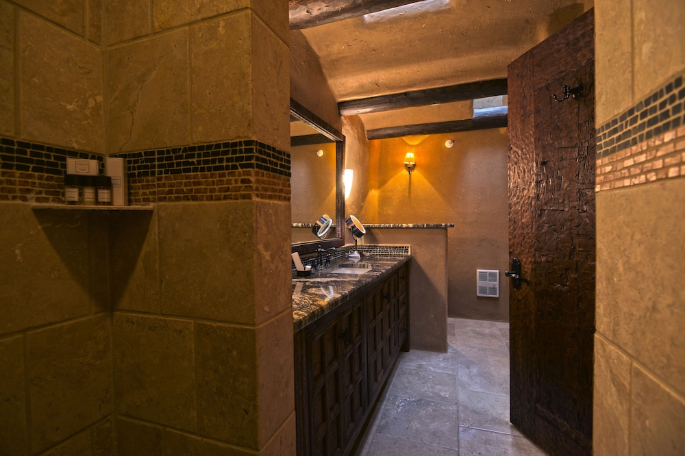 The Inn at Vanessie - photo 46