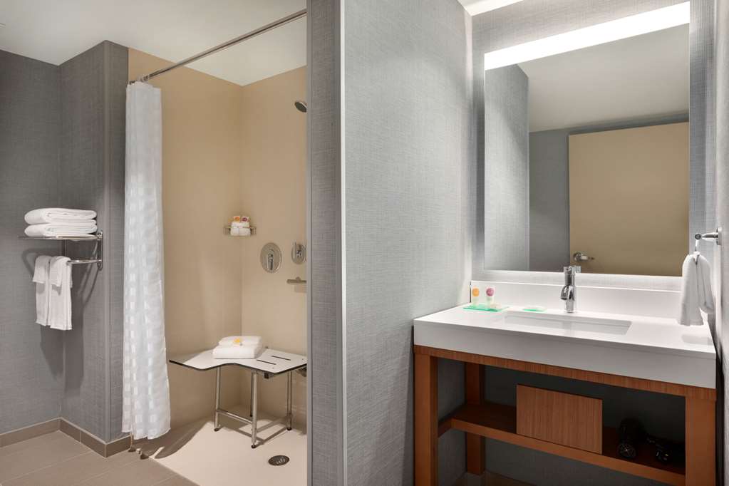 Hyatt Place Virginia Beach Town Center - photo 12