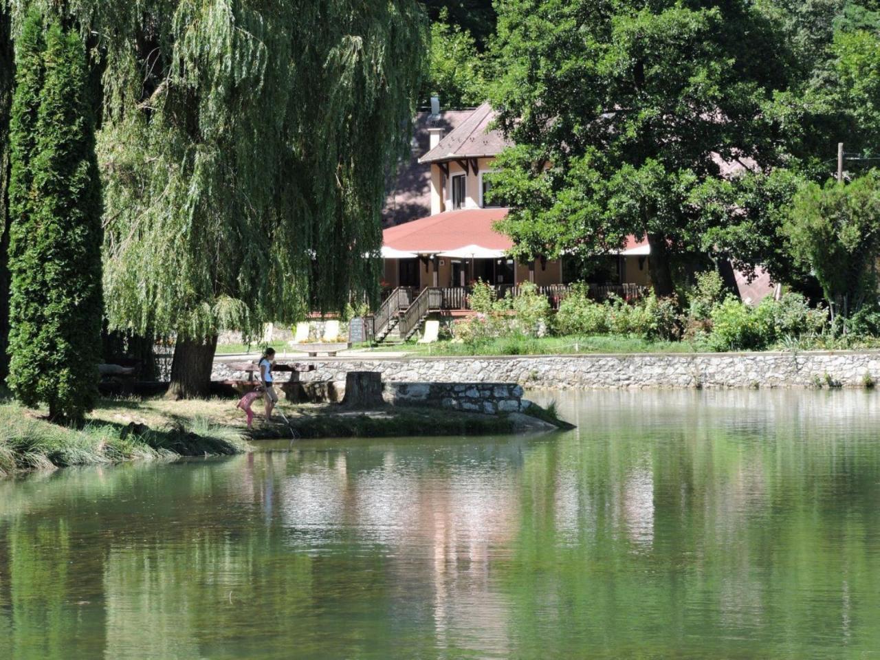 Hotel Sikfokut - last minute hotel in Unknown City