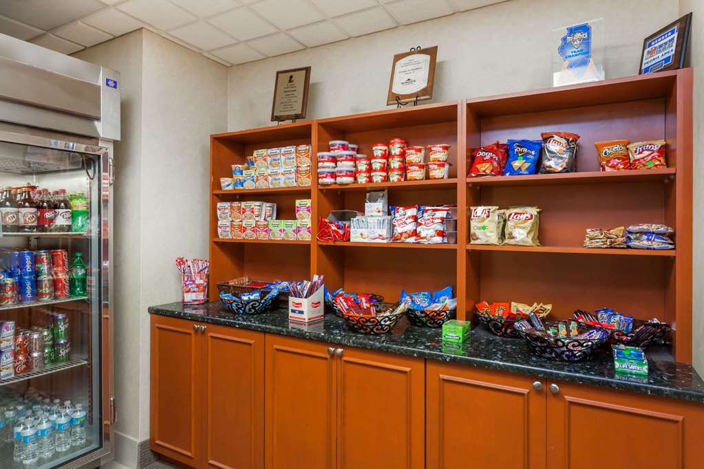 Wingate By Wyndham Peoria - photo 14