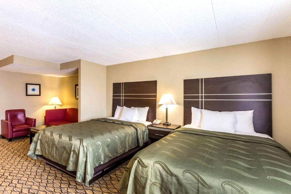 Norwood Inn & Suites Milwaukee in Milwaukee, United States