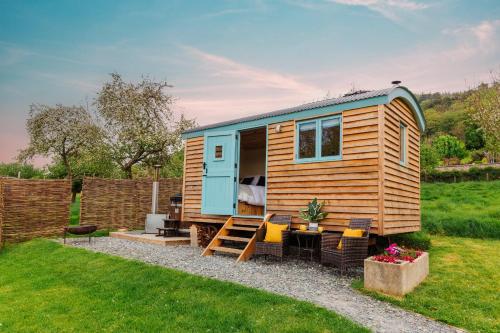 Victoria Hut Allerford in Minehead, United Kingdom