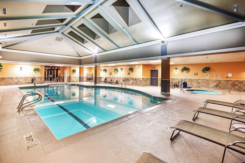 DoubleTree by Hilton Tulsa Downtown - photo 63