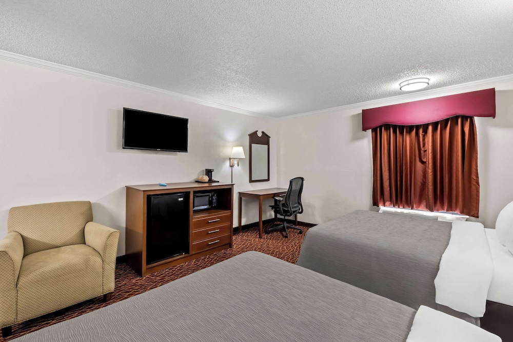 Quality Inn Marietta near Dobbins ARB - photo 25