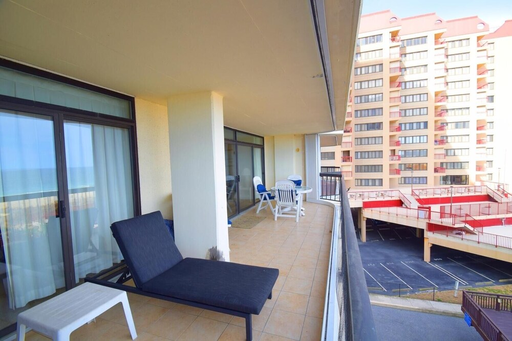 Braemar Towers 412 2 Br Condo - photo 13