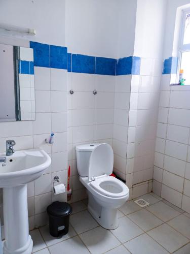 Lux Suites Racecourse Gardens Studio Apartments