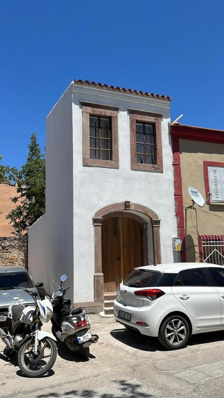 Yunan Evi - carbon neutral hotel in Ayvalik