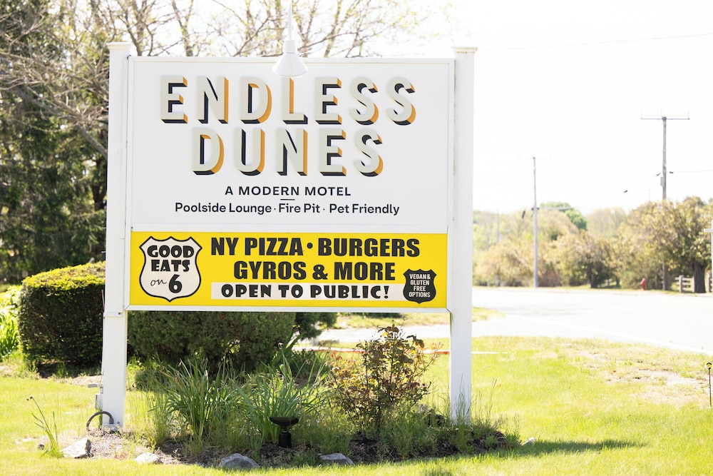 Endless Dunes A Modern Motel - photo 31