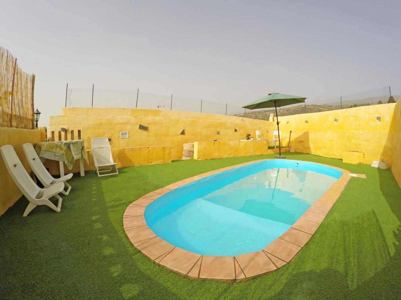 Finca Noya Con Piscina Privada — hotel in Fasnia