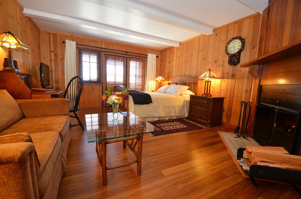 The Stanford Inn By The Sea Eco Resort - photo 23