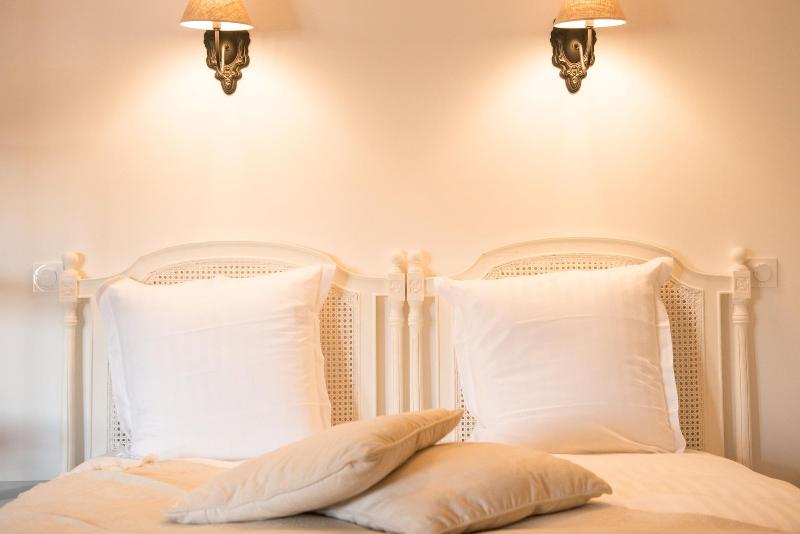 Les Suites du 17 - carbon neutral hotel in Aigues-Mortes