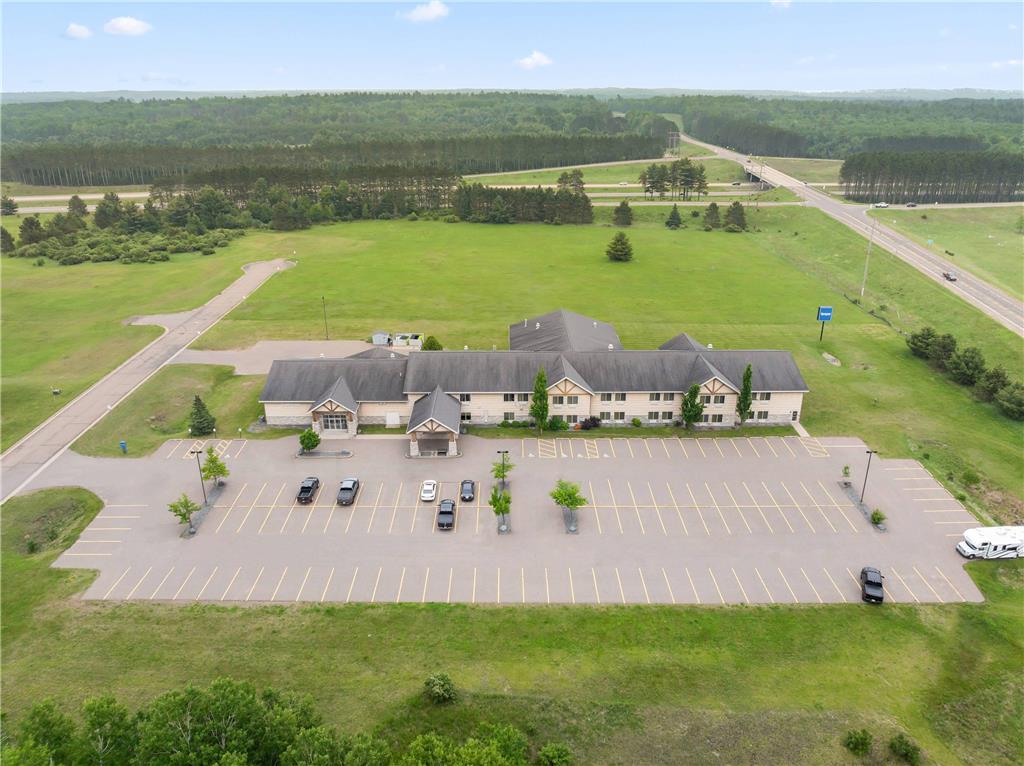 Rodeway Inn & Suites Tomahawk - photo 43