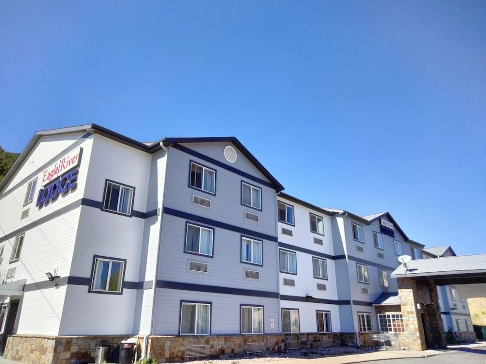 Wingate by Wyndham Eagle Vail Valley - photo 52