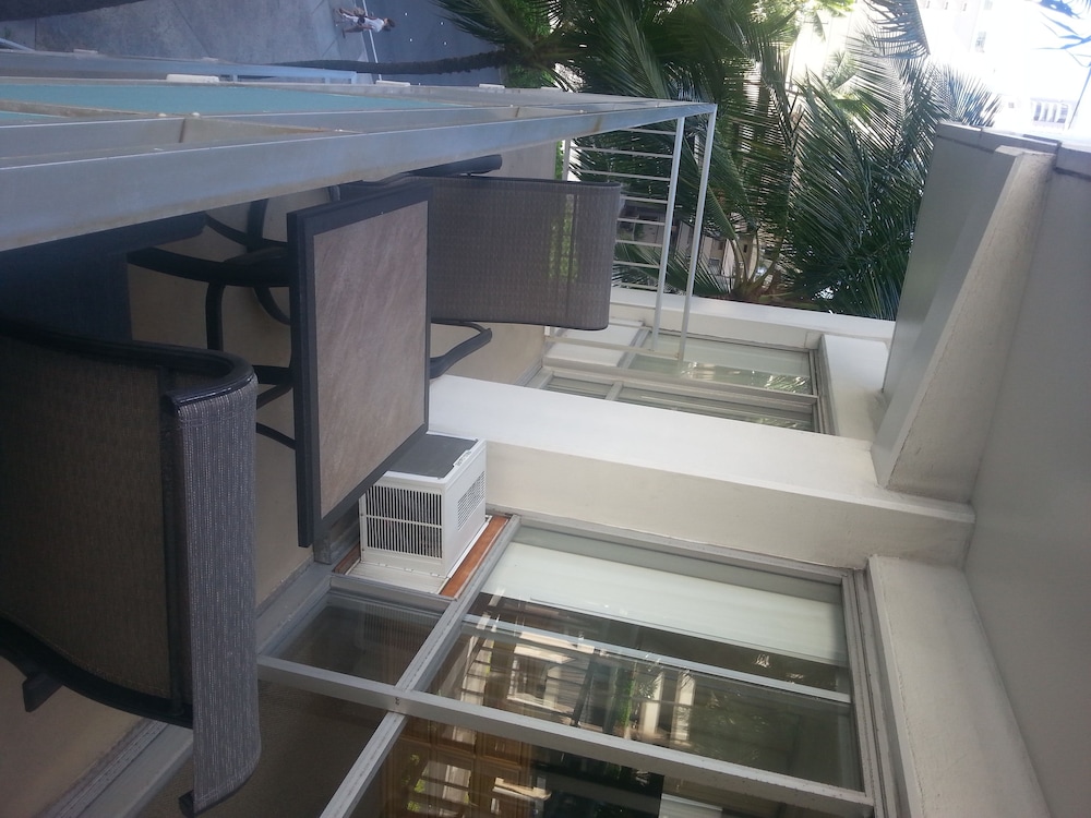 Ilikai Hotel by Hello Relaxation - photo 23