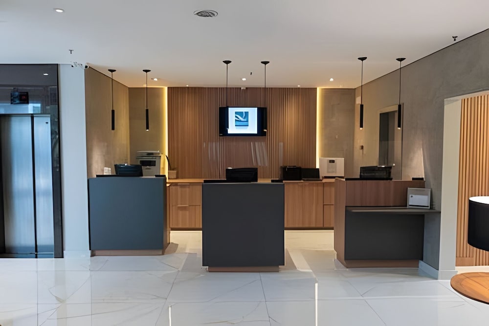 Hare's Furrow Uk12607 - carbon neutral hotel in Leicester