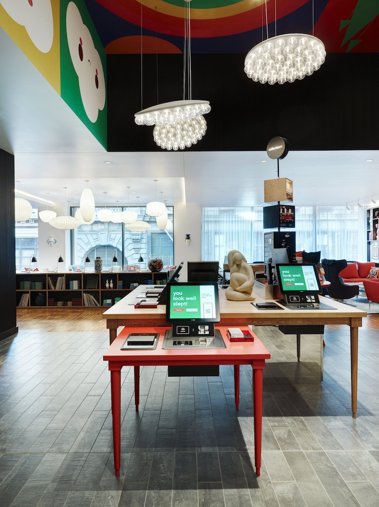 citizenM San Francisco Union Square - photo 4