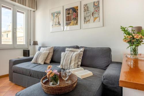 Menta luxury apartment Rome — 4-Star Luxury Hotel in Rome, Italy