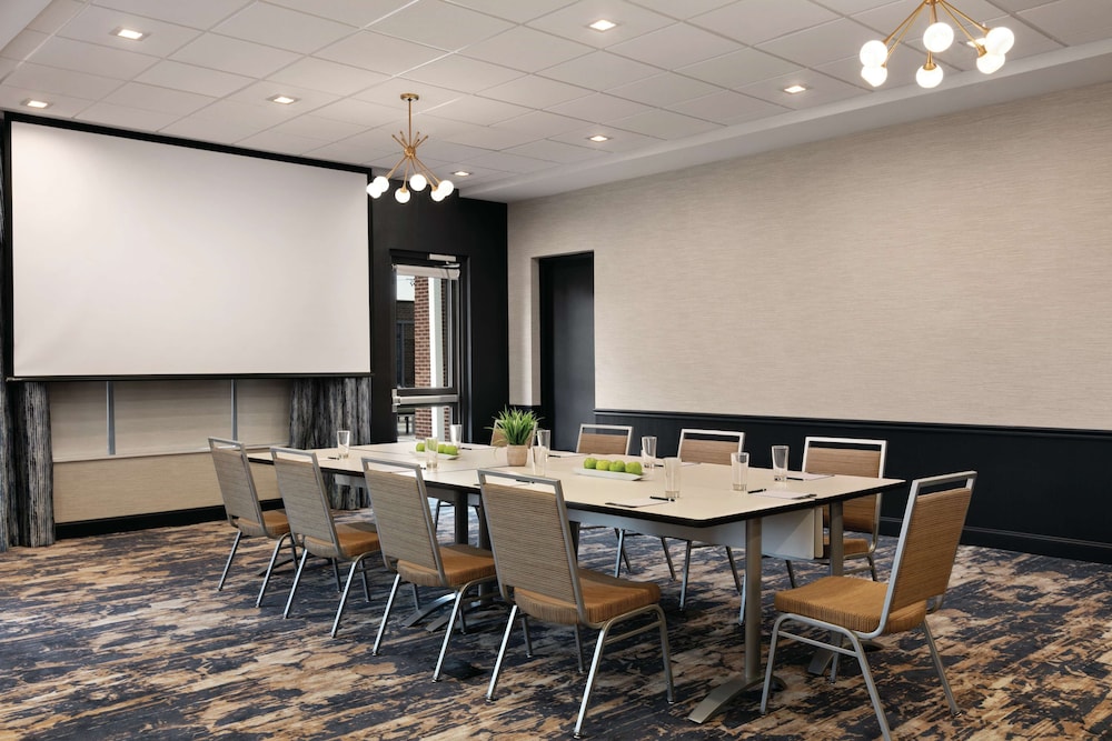 Homewood Suites by Hilton Horsham Willow Grove - photo 43