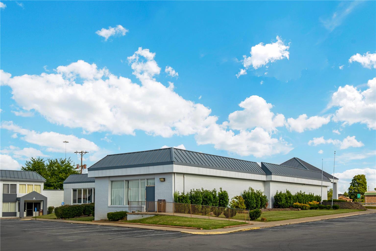 Baymont by Wyndham Richmond KY - photo 2