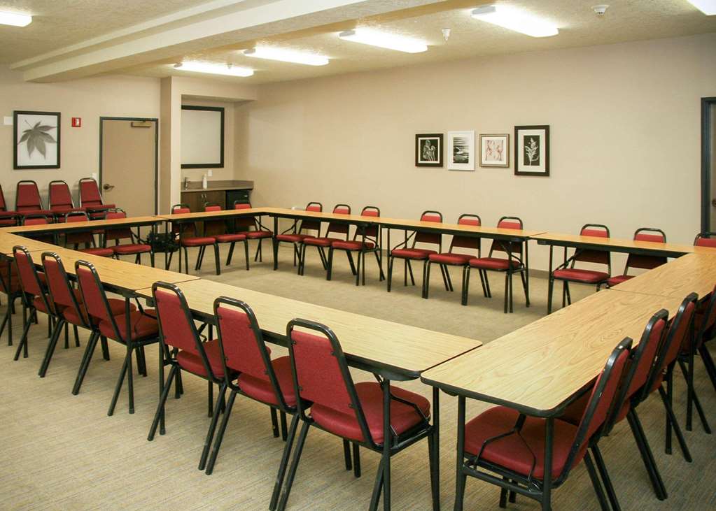 Country Inn & Suites by Radisson Prineville OR - photo 20