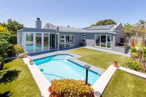 Family Home in West Beach Blouberg