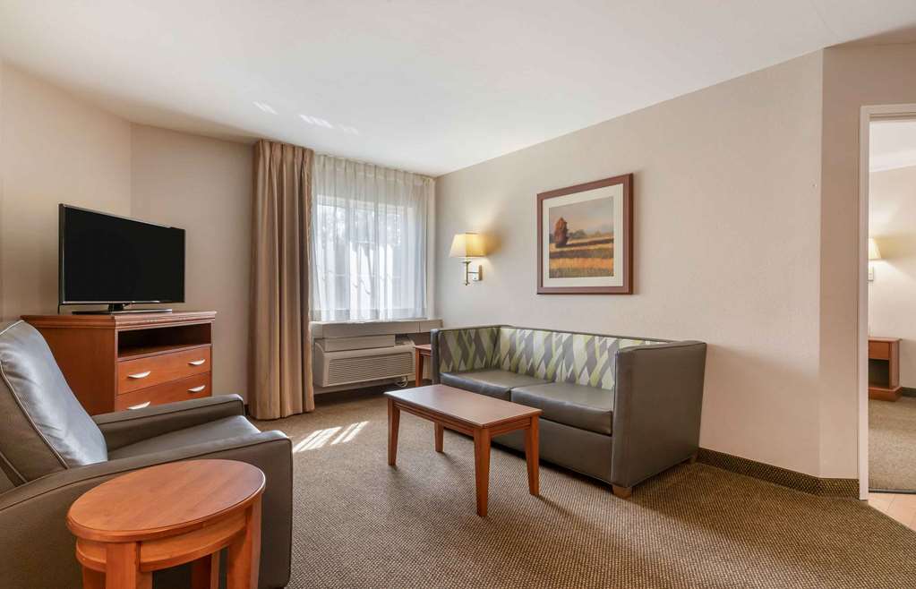 Extended Stay America Suites Bartlesville Hwy 75 - photo 54