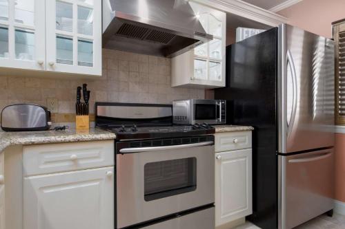 Beach Manor 410 - photo 6