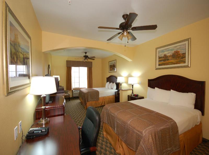 Best Western Plus Manvel Inn & Suites - photo 8