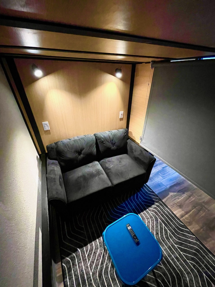 Boxstel Moderns Stay Hotel - photo 4
