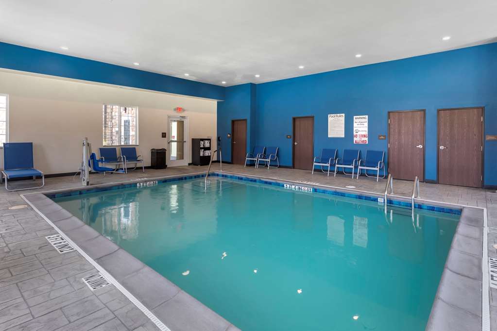 Comfort Inn & Suites Euless DFW West - photo 25