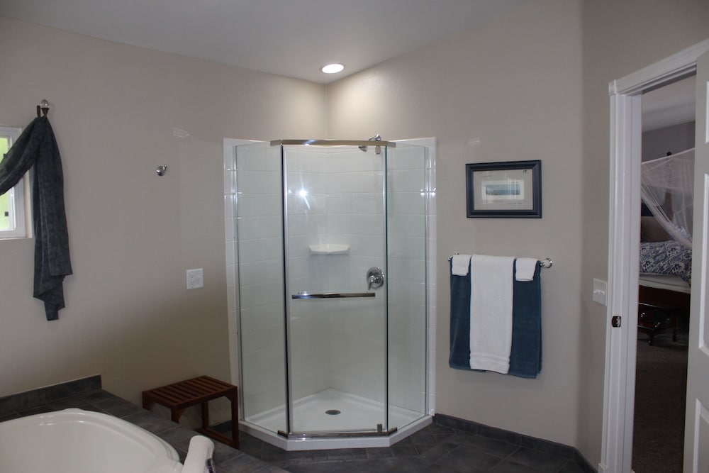 Pelican Cove Inn - photo 114