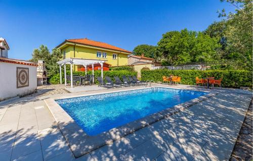 4 Bedroom Gorgeous Apartment In Medulin — 4-Star Luxury Hotel in Medulin, Croatia