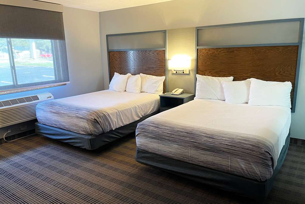 AmericInn by Wyndham Ladysmith - photo 10