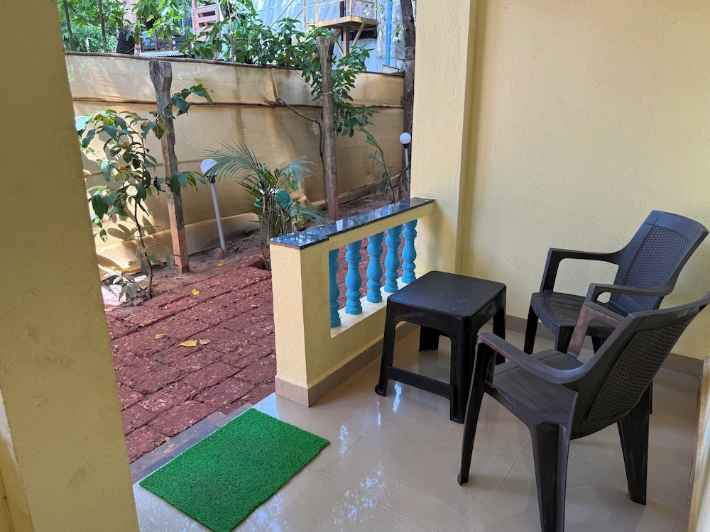 Hunter Beach Resort — Arambol — photo 3