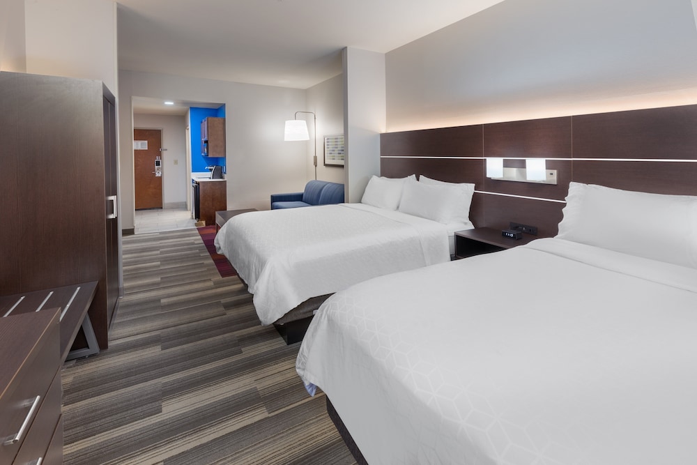 Holiday Inn Express Picayune Stennis Space Center by IHG - photo 10