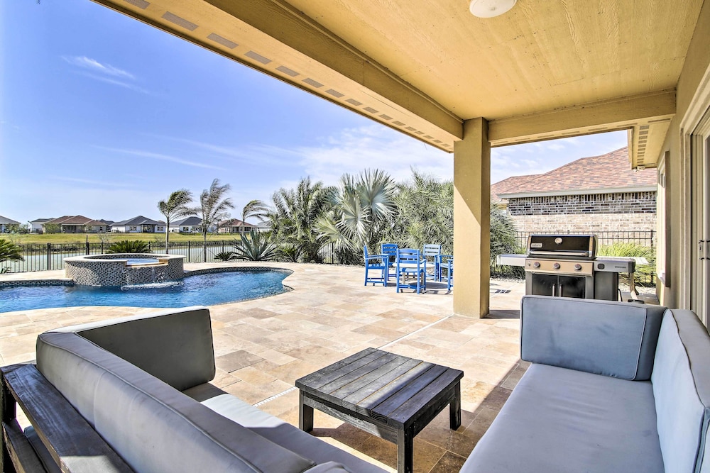 Laguna Vista Resort Style Home Private Pool and Spa - photo 8