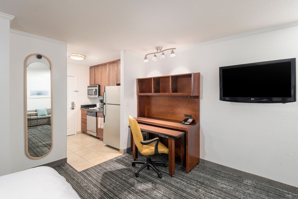 TownePlace Suites Tucson Williams Centre - photo 8