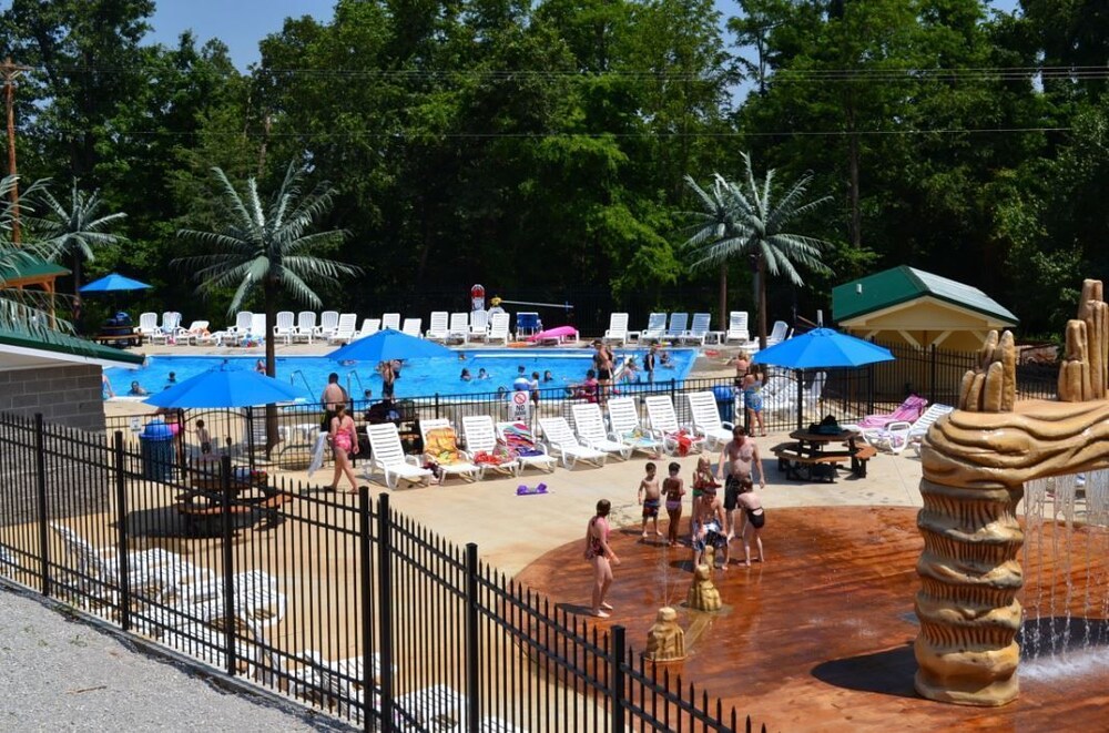 Yogi Bear's Jellystone Park Camp Resort - photo 23