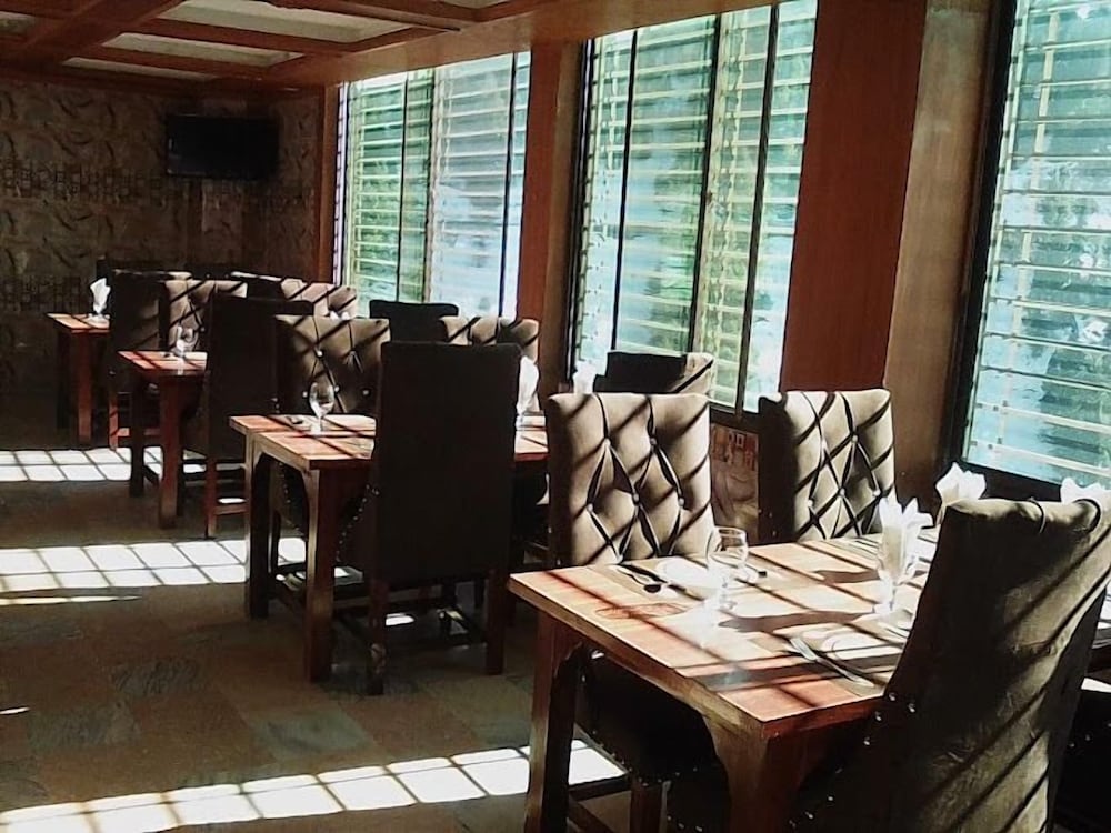 Vision Inn Hotel and Resturant — Abbottabad — photo 3